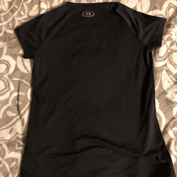 Under armour youth top - Picture 2 of 3